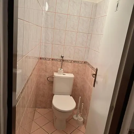 Nad Vinným Sklípkem - Pausram Pouzdrany
