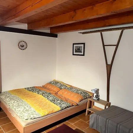 Appartamento Nad Vinným Sklípkem - Pausram